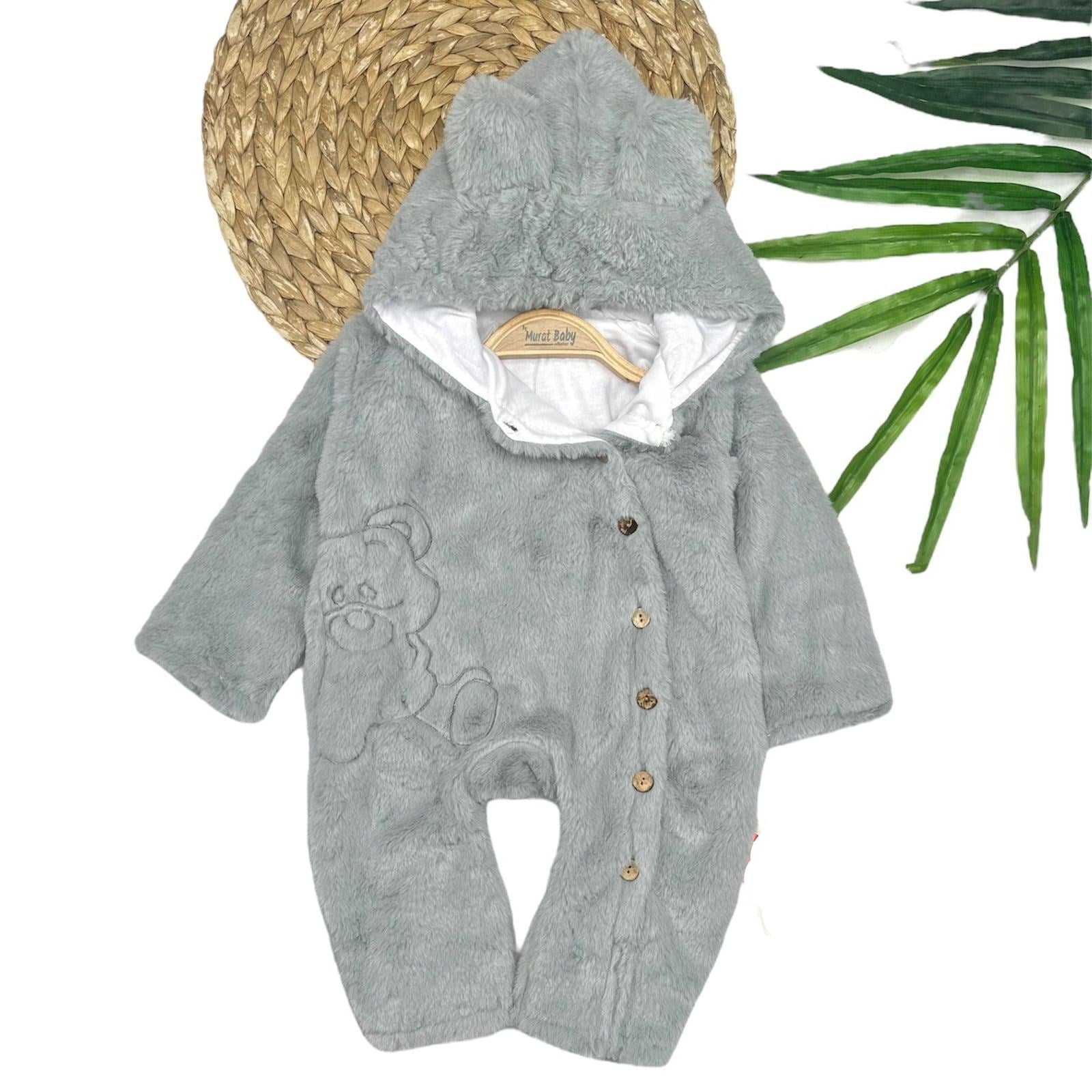 Крзнени шпикозни Мече