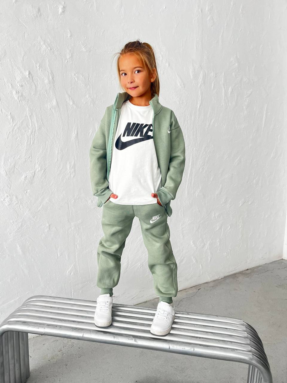 3 Делен комплет тренерки Green