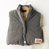 3 Делен комплет блуза, елече и панталони со линии