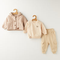 Комплет блуза, панталони и карирана јакна