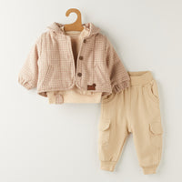 Комплет блуза, панталони и карирана јакна