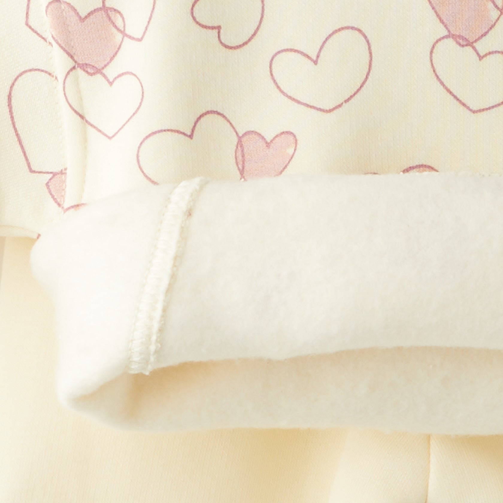 2 Делен комплет со срциња