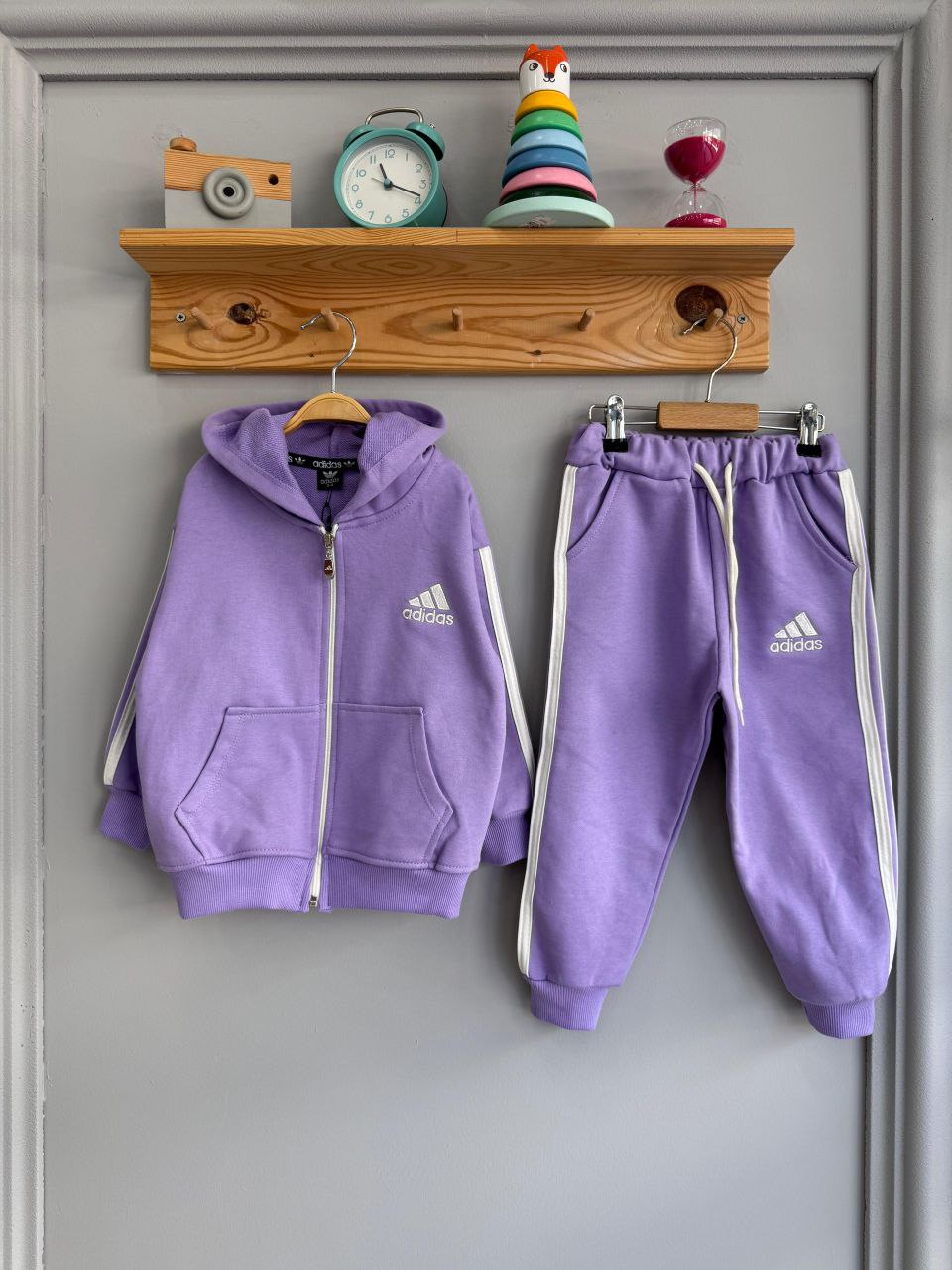 2 Делен комплет тренерки со патент А