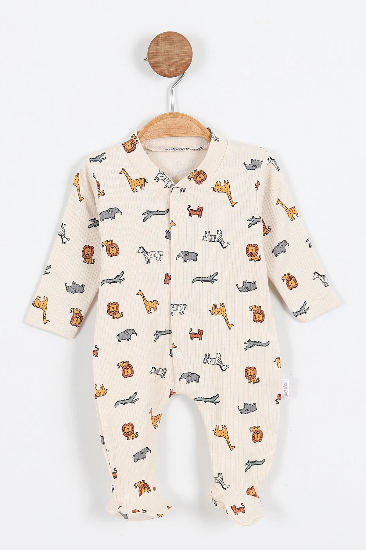 Шпикозни со животински принт