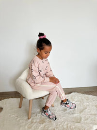 2 Делен комплет тренерки со срциња