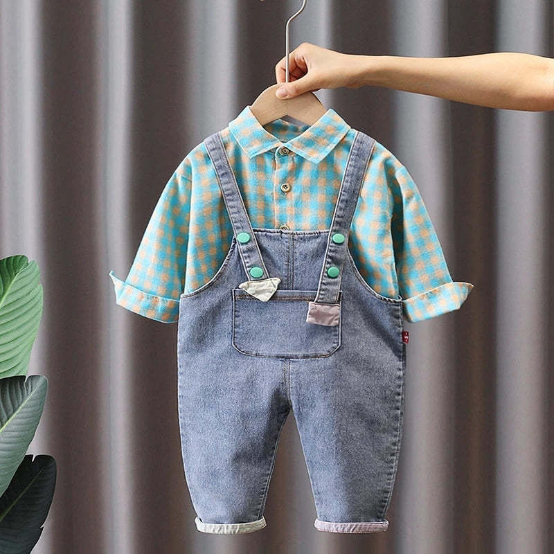 2 - Делен Комплет Карирана Кошула со Тексас Комбинезон