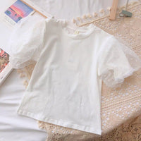 2 - Делен Комплет со Блуза на Кратки Ракави и Кратки Џинс Пантолони со Чипка