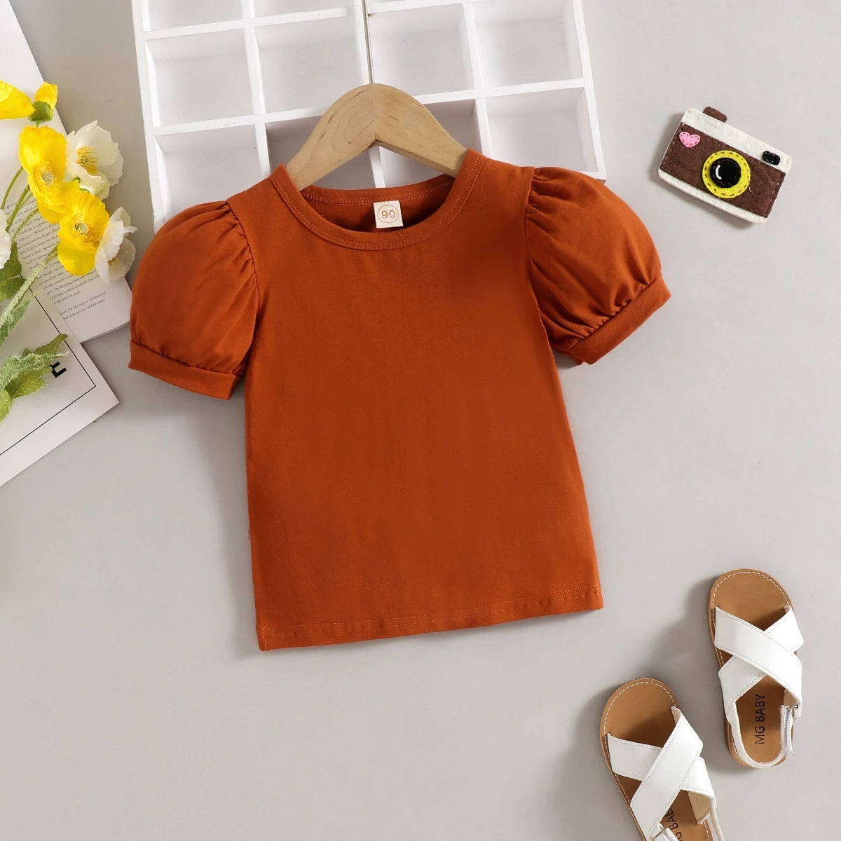 2 - Делен Комплет - Сукња со Блуза на Кратки Ракави