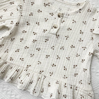 2 - Делен Комплет на Долги Ракави со Кратки Пантолони