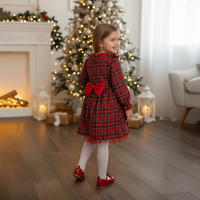 Карирано фустанче со панделка