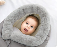 Зимска вреќа со крзнена јака и патент