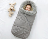 Зимска вреќа со крзнена јака и патент