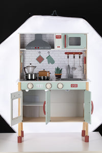 Free2Play Дрвена Кујна со Mini Chef Додатоци