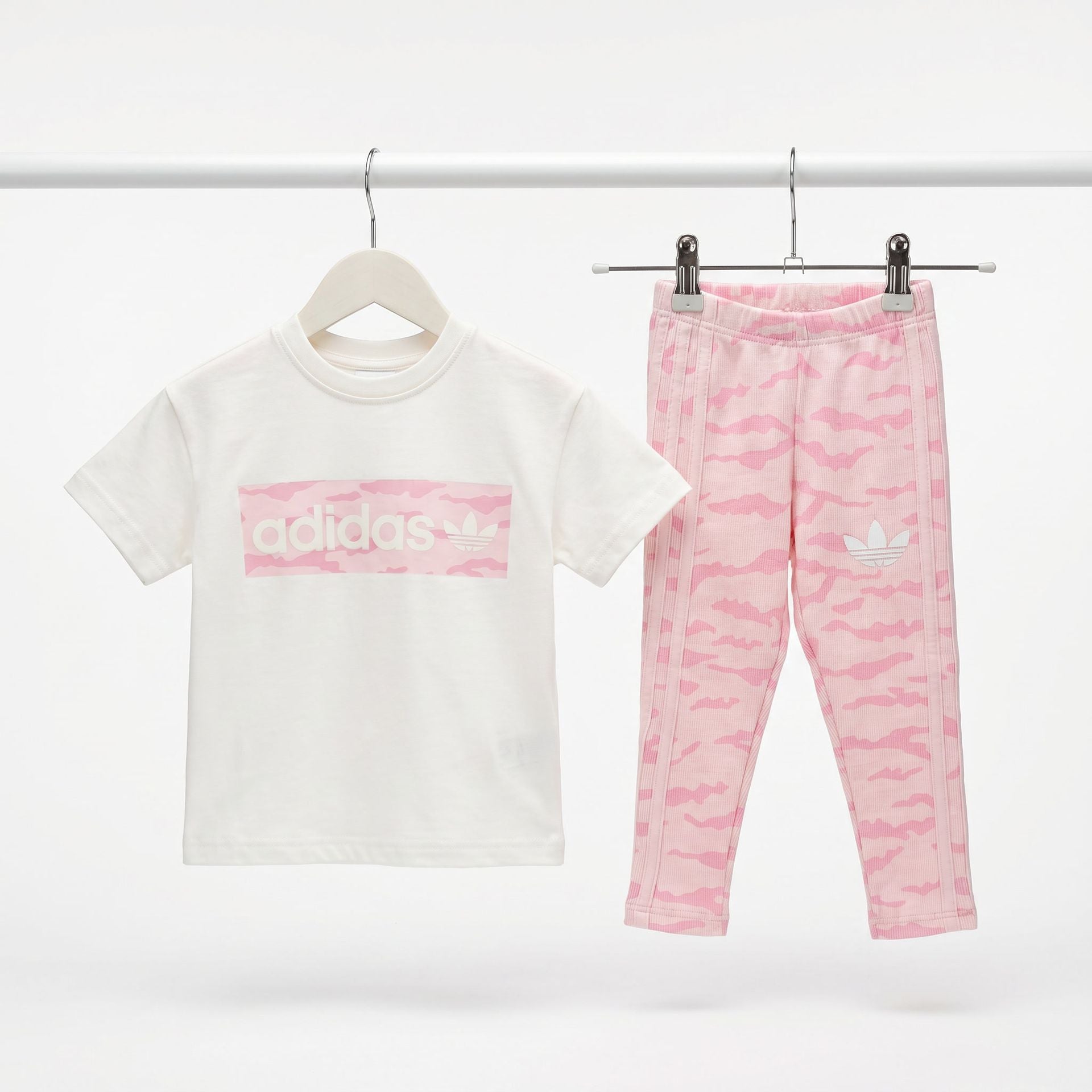 2 Делен комплет маичка и хеланки Cloud