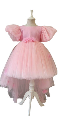 Princess фустан со тул и цветови