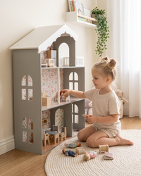 Дрвена Куќа за Кукли со 3 Нивоа и Мини Мебел Nordic Style