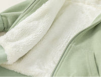 Дуксерка со капа и крзно