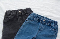 Поставени фармерки во 2 бои