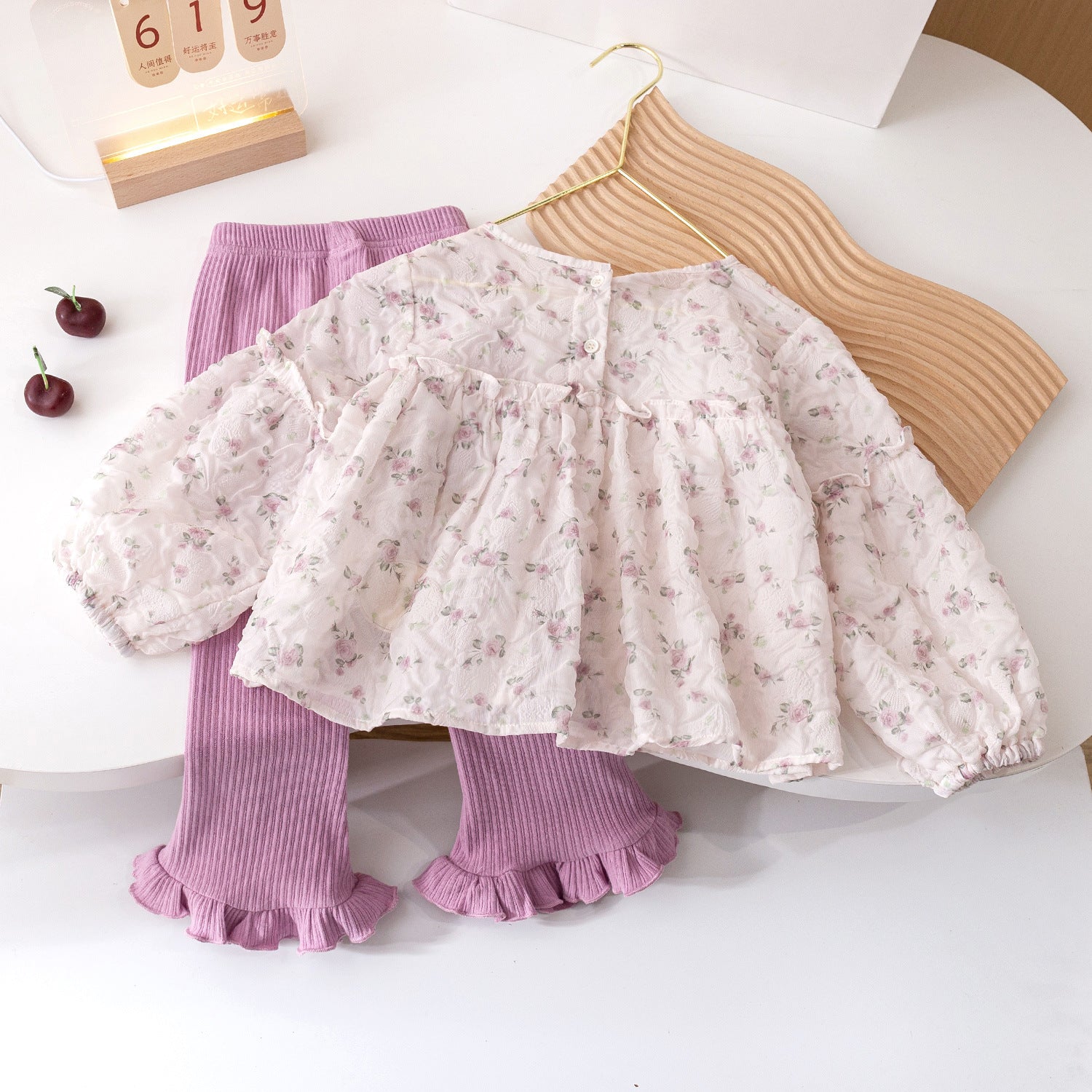 Комплет Цветна Кошула и Траперки