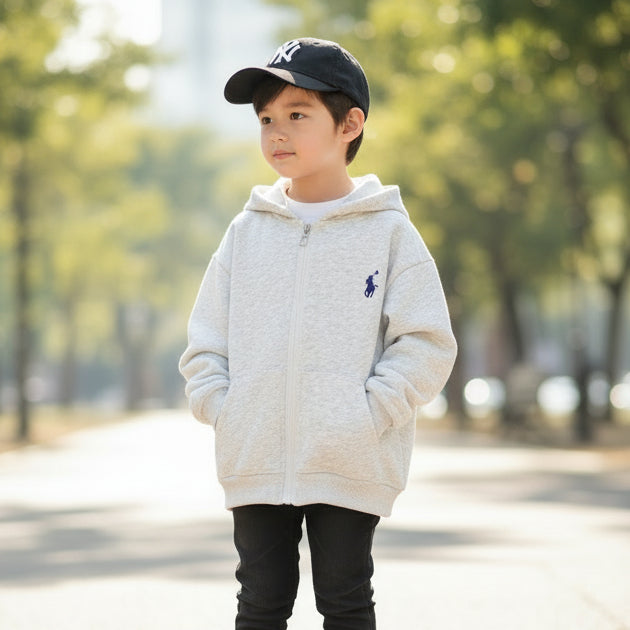 Дуксерка со патент и капа