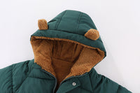 Детска јакна со внатрешно крзно и капа