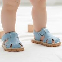 Бебешки Сандалки во 4 Бои