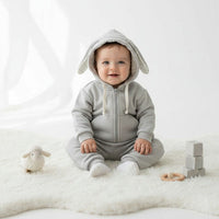 Комплет тренерки со ушиња