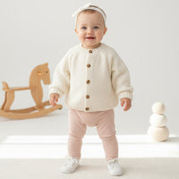 Плетен џемпер со копчиња