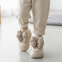 Чизми со Панделка