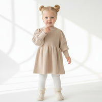 Ребрасто Фустанче во 2 Бои