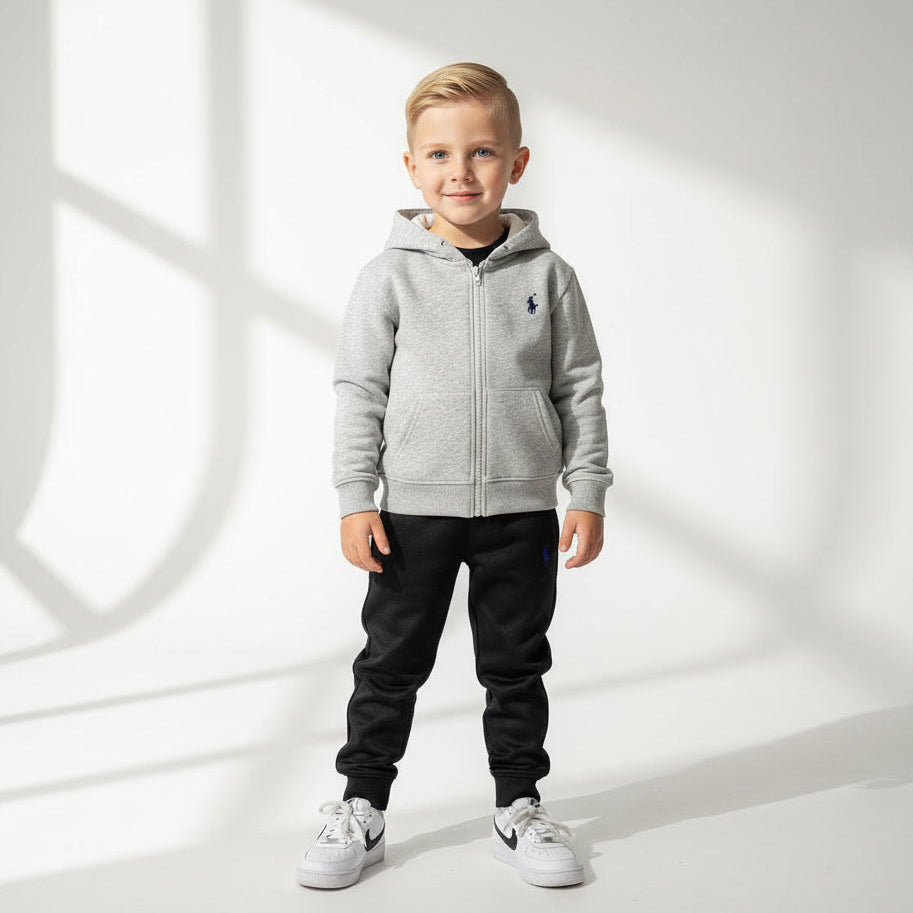 Дуксерка со патент и капа