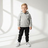 Дуксерка со патент и капа