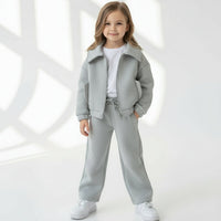 Комплет тренерки со патент