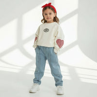 Kомплет фармерки и блузa Love