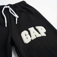 2 Делен спортски комплет маичка и тренерки