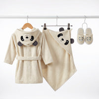 Сет за капење – мек пешкир со капа, бањарка и влечки Панда