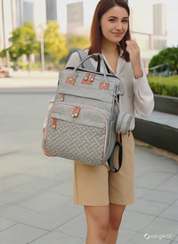 Мултифункционален ранeц со вградено креветче и термо прегради