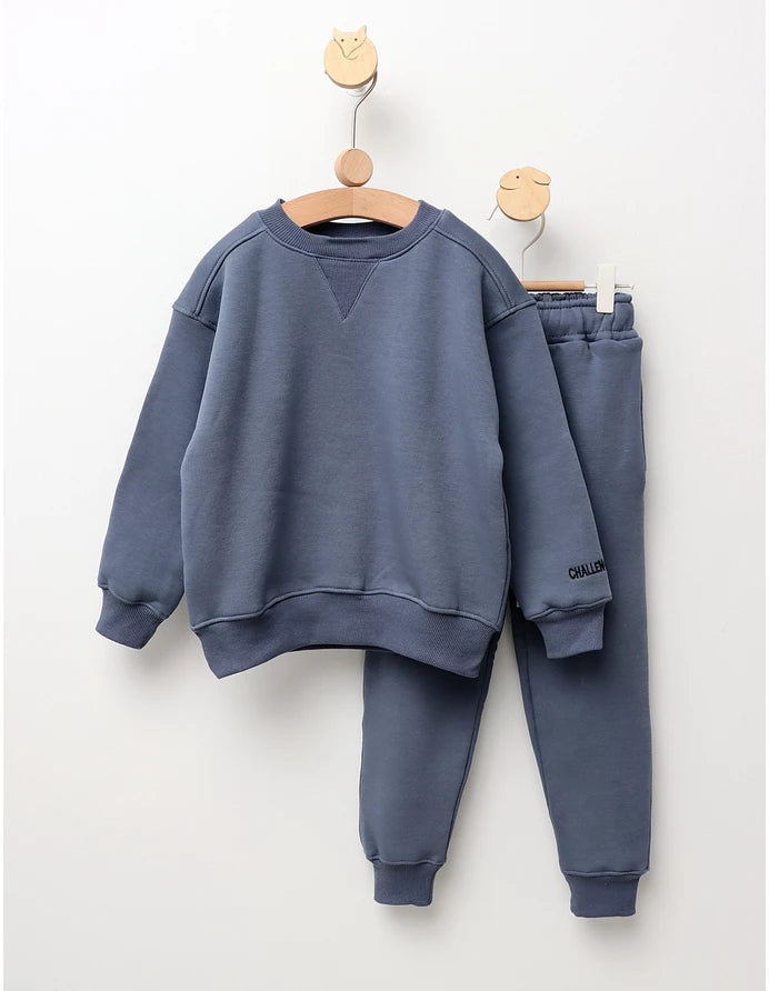 2 Делен комплет тренерки Challenge