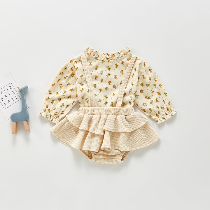 2-Делен Бебешки Комплет со Кратки Панталони и Блуза - Цветен Дезен