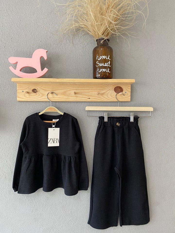 2 - Делен Комплет Блуза + Траперка Панталони